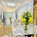 Chính chủ bán căn 2pn, nhỉnh 4 tỷ, sẵn sổ, tặng slot oto tại epic''s home thái hà, 43 phạm văn đồng