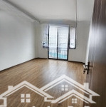 Bán nhà phố hồng mai - hai bà trưng, 20m ra ôtô dừng đỗ, 40m2 x 5 tầng, 7.25 tỷ có thương lượng.