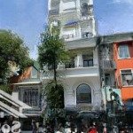 Chính chủ bán gấp nhà mặt tiền võ văn tần -cmt8 ,q3 -dt: 8.6x26m xây hầm 8 tầng giá 92 tỷ