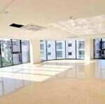 Bán tòa văn phòng 8 nổi 1 hầm phố đặng trần côn, 3 thoáng 160m2 dòng tiền 200 triệu/tháng