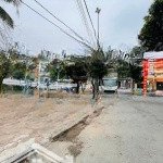 đất hiếm tại gia lâm cần bán gấp - lô góc 48m2 - vuông đẹp - oto vào đất - trước mặt hồ điều hoà