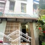 Cho thuê nhà nguyên căn 499/6 quang trung, p10, gv - dt 4,5x8m, 2pn 2wc