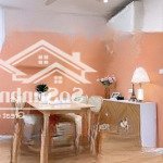 Gia đình cần bán căn hộ 2pn toà 18t1 golden an khánh full nội thất như hình. sẵn sổ