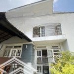 Bán nhà riêng 5pn, 5wc, 87m2 tại phường 15, q10, hcm, giá ưu đãi 14,5 tỷ, gần kề công viên q10