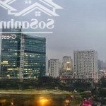 Em cần bán căn hộ golden park,2pn,82m2,full đồ,tầng trung, ban công đông nam