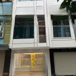 Bán nhà riêng 4pn, 4wc, 60m2 ô tô vào nhà sổ đẹp nội thất mới hiện đại ,tại kiến hưng, hà đông,