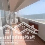 Bán căn penhouse 165a thuỳ vân 105m2, 2pn, 2wc giá 4,5tỷ. call 0989116432 mr hà