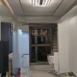 Bán nhà - âu cơ - tây hồ - nhà đẹp - xây mới - thang máy - oto tránh 10m - mặt ngõ thông - thoáng s