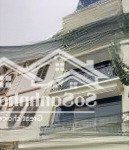 Chdv 72m2 - 7t thang máy - 11 phòng kk - ngõ ô tô - khách tây, khách dl rất đông - 30m ra mặt hồ