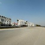 Bán đất đẹp tây tựu ô tô vào gần phố không quy hoạch