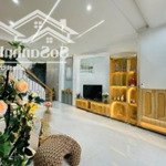 Chú tám bán nhà huỳnh văn bánh, phú nhuận chỉ 1tỷ750. dt 44m2 - 3pn. nhà bê tông trần đúc. hẻm xh