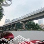 Bán nhà mp nguyễn trãi - tt tầng 1 - 2 mặt tiền - vỉa hè kd ngày đêm - hàng xóm royal city 30m 6tỷ3