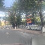 Chính chủ cần bán mặt tiền kinh doanh trung tâm tp. dĩ an diện tích: 400m (ngang 11m)