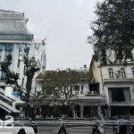 Bán nhà mặt phố lý thường kiệt, 221m2, lô góc, mặt tiền siêu đẹp 11.6m, chỉ 109 tỷ