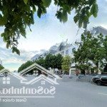 20,x tỷ song lập 200m2 hoàn thiện thang máy. vị trí cực đẹp, đường rộng 15m. khu vip