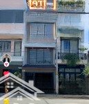 Giảm 500tr nhà 4 tầng - trục liên phường giáp q2 - 60m2 đất/ nhà mới 4 tầng 6.4 tỷ - full nội thất