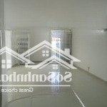 Cho thuê căn office - tel florita quận 7, 38m, nội thất cơ bản, giá 9 triệu, lh: 0917 492 608