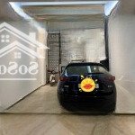 Cầu giấy - phân lô - 8 tầng thang máy - oto vào nhà - ngõ thông