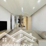 Chính chủ cho thuê căn góc 3 phòng full nội thất giá tốt block mới iris tại hà đô q10 0909711097