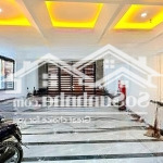 Bán tuyệt phẩm chdv lô góc, ô tô tránh, thang máy, 115m2 - 8t - 35p khép kín, dòng tiền 160tr/tháng