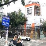 Cho thuê căn góc dt 134m2 dtsd 630m2 mt lý tự trọng cách bãi tắm 400, hàng hiếm tại nha trang, hot!