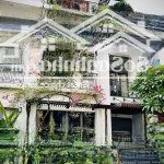 Tôi cần bán biệt thự 200m xử lý ngân hàng, các bạn sale hỗ trợ tìm khách giúp