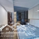 Nhà 6 tầng thang máy nội thất xịn xò, ô tô đỗ gần