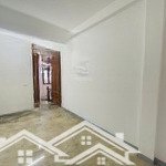 Bán nhà trần khát chân, thanh lương, hai bà trưng, hà nội, 7,6 tỷ, 33m2 x 5 tầng, sau 1 nhà ra phố