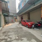 6 tầng, thang máy, 2 thoáng - full nội thất sang xịn mịn - ô tô đỗ cổng - 30m ra ô tô tránh