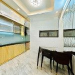 Cần bán gấp nhà cầu giấy, vài bước ra phố, diện tích 38m2 xây đẹp, giá nhỉnh 7 tỷ thương lượng