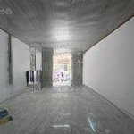 Bán nhà hẻm 6m lạc long quân, tân bình, 4.3x17, kinh doanh tốt, chỉ 7 tỷ nhỉnh