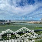 Do chuyển định cư không sử dụng nên cần bán căn hộ 2pn 68m2 view biển trung tâm bãi cháy, hạ long.