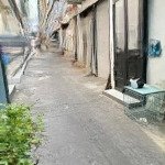 An dương vương quận 5, dt 30m2 4 tầng btct 3pn mới ở ngay.