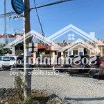 Chính chủ bán lô đất đối diện dự án ecopark diện tích: 4,5x20 giá 1,950. lh: 0902.396.003