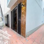 Bán nhà siêu đẹp ngõ 144 quan nhân, nhà cực kì thoáng nội thất đẹp