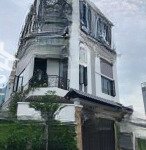 Chính chủ bán nhà riêng, căn góc, đường chính 12m, lề 3m, đường phụ 8m. dtxd 250m2, trệt 3 lầu.