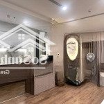 Em bán căn hộ chung cư cao cấp the park home c22 bộ công an ngã tư thành thái - cầu giấy