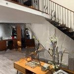 Cho thuê căn duplex chung cư penstudio 76m-90m thiết kế 2 tầng thông, giá thuê 1xtr/tháng. 08227866