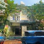 Biệt thự - trần não - quận 2 gara 2 xe hơi, full nội thất.