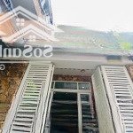 Nhà đẹp đường lạc long quân, phường 11, quận tân bình. (dt: 4x15m 3 tầng). giá: 7.45 tỷ