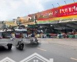 Nhà mặt tiền kinh doanh dt ngang 12m. dt 550m2 vuông vức, sổ hồng riêng, giá 30 tỷ