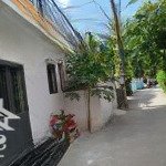 Bán 2 căn nhà liền kề hẻm hương lộ ngọc hiệp, tp nha trang. dt: 34m2, 2 tầng, 2.150 tỷ
