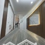 4,39tỷ sở hữu ngay căn 2 mặt thoáng 5 tầng hoa lư, hbt- vài bước ra phố, cvien thống nhất - dt 19m2