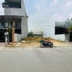 Chính chủ kẹt tiền bán đất mặt tiền nguyễn ư dĩ, p. thảo điền q2. dt 113,25m2 giá 2tỷ590 gần vincom