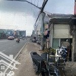 Bán nhà 11 tỷ mặt tiền quốc lộ 1k ngang 4 x 44m, xin lh 0934614976