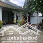 Nhà 2 tầng mt 183m2 - ngang 9m - sàn lót đá hoa cương - phía trước kd - phía trên cho thuê dạy học