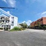 Bán gấp lô đất góc kdc phong phú 5