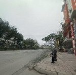 Siêu phẩm tuyệt đỉnh ngọc lâm nguyễn văn cừ nhà sát phố tiện ích bất tận.garaô tô đỗ 7chỗ thang máy