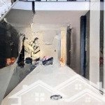 Siêu phẩm 2 tầng
+ k/điện biên phủ - q.thanh khê
+ giá: 3 tỷ 150 (thương lượng) dt: 53 m2