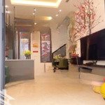 Nam đuống thượng thanh long biên nhà đẹp 76m2, 4 tầng, nở hậu, trước nhà ô tô tránh, 10 tỷ hơn